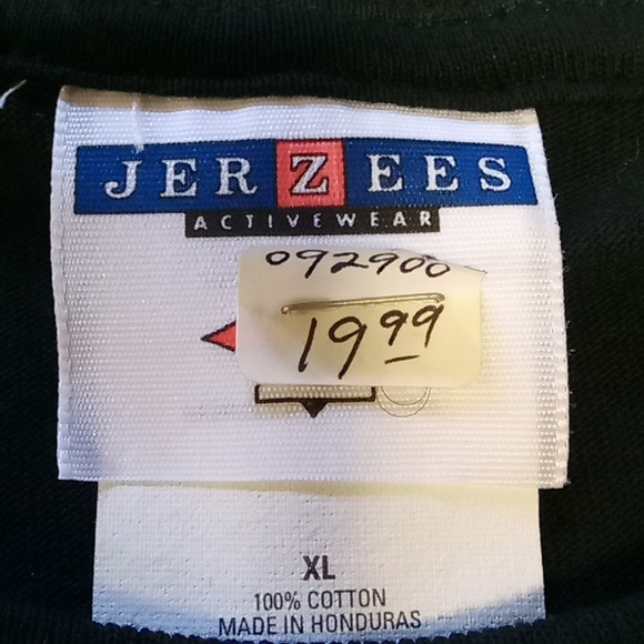 "Life's a Witch" black tshirt - Picture 5 of 7